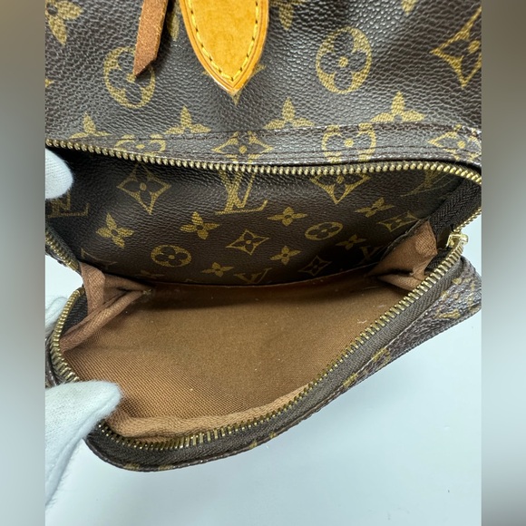 100% Authentic Louis Vuitton Monogram Montsouris GM Backpack - Picture 8 of 17